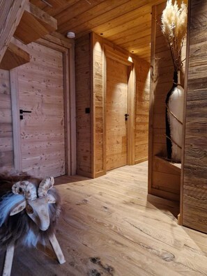 Interior - Brand-new luxury chalet 1.5km from village center and ski slopes (Saint-Gervais-les-Bains)