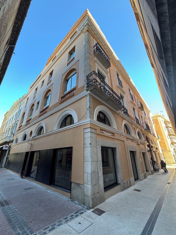 Exterior - Hotel Divino by Fimedhotels (Figueres)