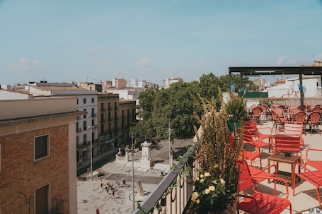 Terraza en la azotea. Hotel Divino by Fimedhotels