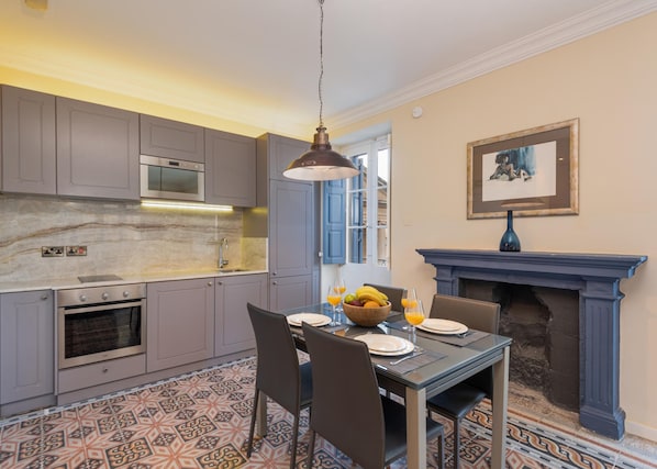 Apartment | 1 bedroom - Boutique Style 1BR Apartment- Square Sea View (Valletta)