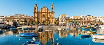 Local Gem Spacious 2BR 2BA Duplex Apartment