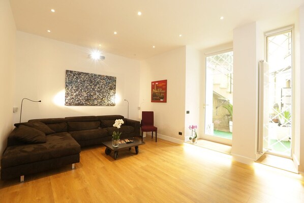 تلفزيون ذكي