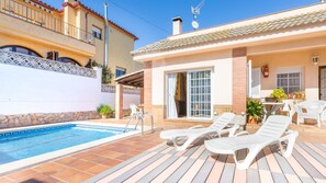 Villa | 4 bedrooms - Del Pi in Blanes With 4 Bedrooms and 3 Bathrooms (Blanes)
