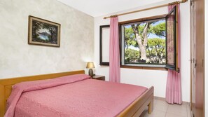 Apartment | 2 bedrooms - Arcos H1 in Begur With 2 Bedrooms and 1 Bathrooms (Pals)