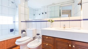 Apartment - Sarrio in Llafranc With 2 Bedrooms and 2 Bathrooms (Palafrugell)