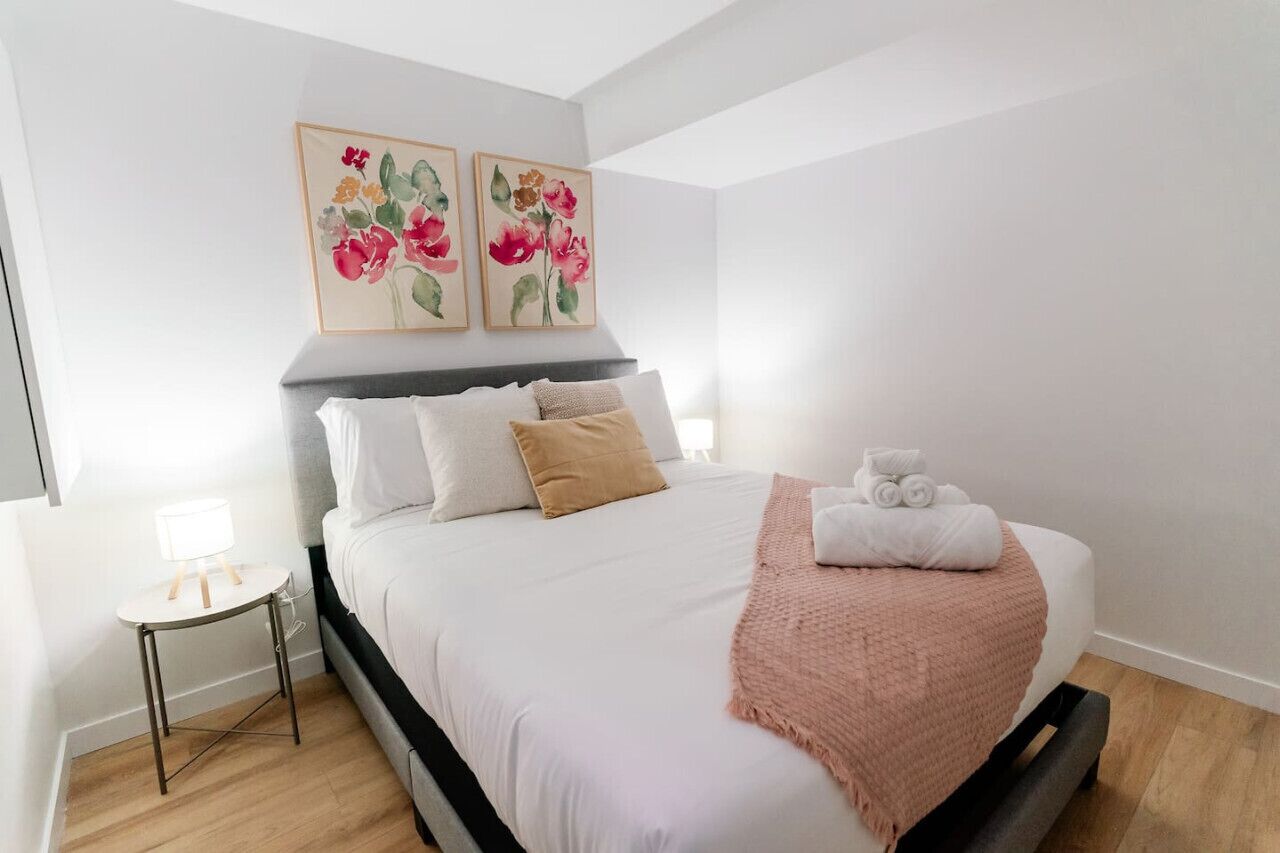 3 habitaciones, escritorio, wifi y ropa de cama 