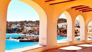 House | 4 bilik tidur