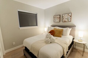 2 slaapkamers, een bureau, wifi, beddengoed