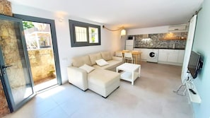House | 2 bedrooms - Gregal in Llafranc With 2 Bedrooms and 1 Bathrooms (Palafrugell)