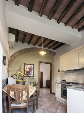 Apartment | 2 bedrooms - Paterno 402 in San Gimignano (San Gimignano)