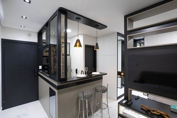 Basic Apartment | Interior - Jardins by Conviva (São Paulo)