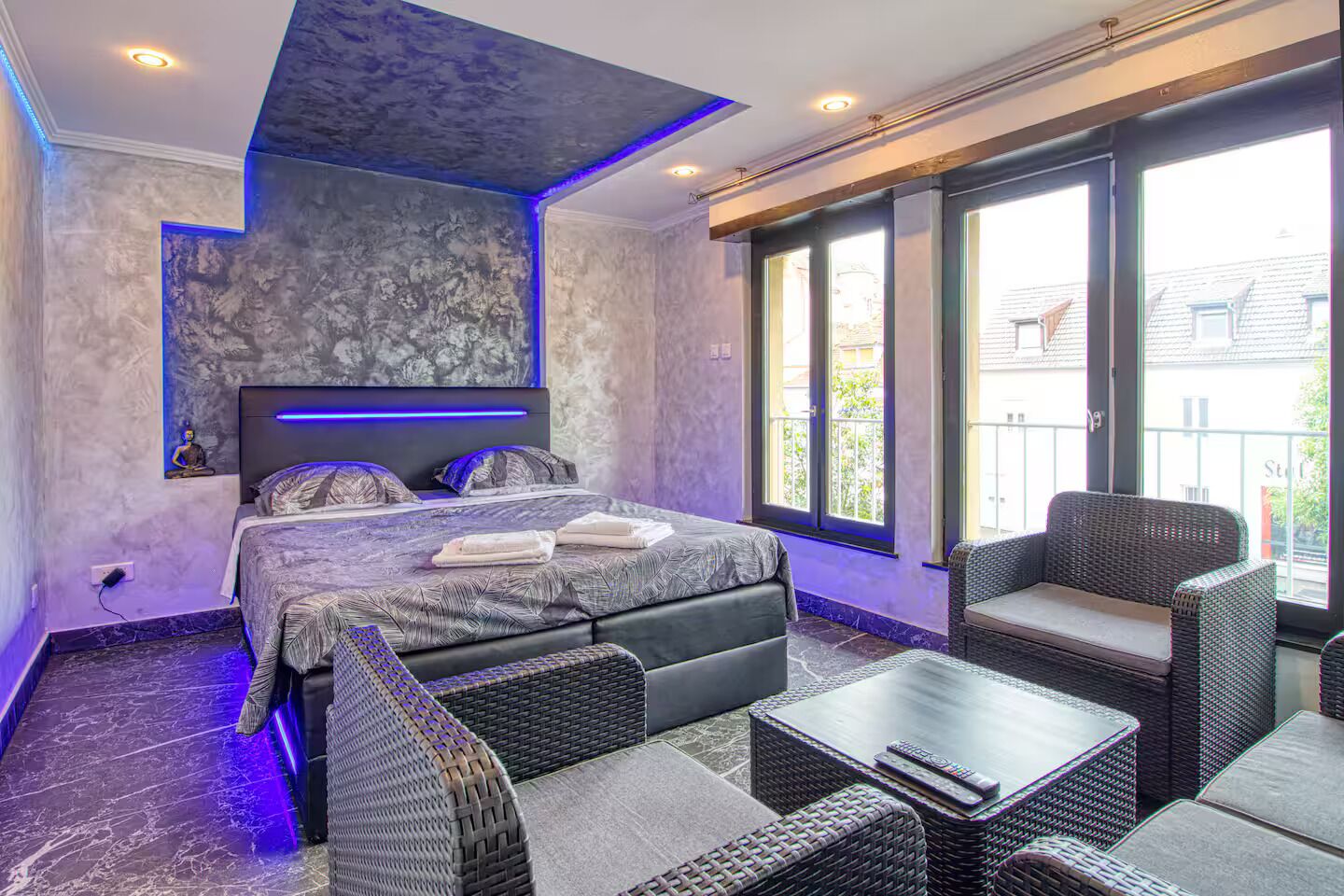 1 bedroom, WiFi, bed sheets