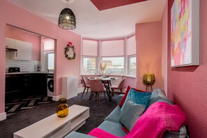 Smart TV - Botanical House Blossom Suite (Blackpool)