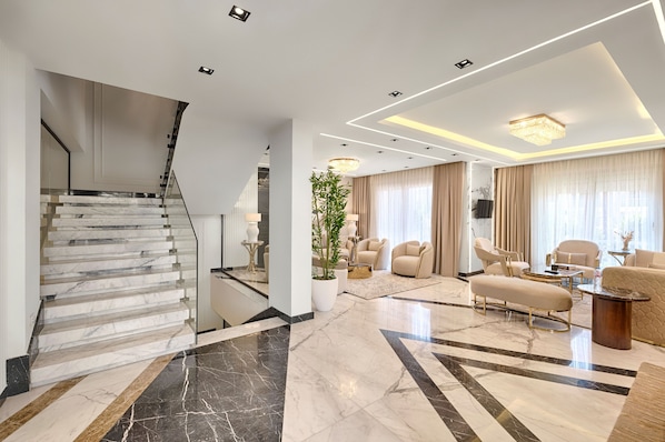 Elite Villa | Egyptian cotton sheets, premium bedding, individually decorated