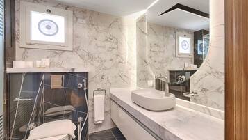 Elite Villa | Bathroom