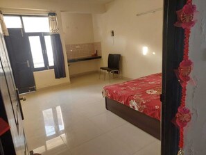 1 habitación y ropa de cama