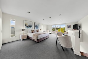 3 bedrooms, iron/ironing board, WiFi, bed sheets - Townhouse -luxury 15 minute walk MCG (Richmond)