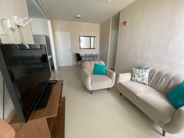 Living area - Brand new apartment, 2Hb,A/C, swimming pool, gymnasium (Piura)