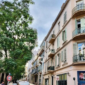 Exterior - Cosy Duplex in Hyper-Centre -2 Double Beds, Near Beach (Cannes)