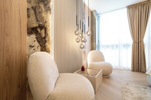 Deluxe Double Room, City View | In-room safe, individually decorated, individually furnished