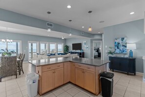 Smart TV, books - Seasons in Sand #181 - 7 BD/7.5 BA Oceanfront Home in North Topsail Beach (North Topsail Beach)