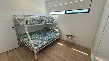 2 bedrooms