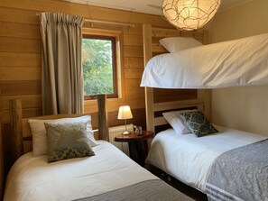 Családi szoba, kilátással a dombra | 1 hálószoba és ingyenes wifi