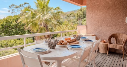Duplex with terrace and parking close to the beach