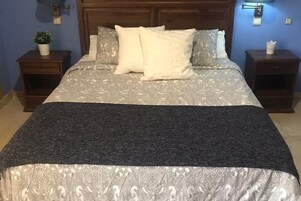 Classic Double Room | Free WiFi