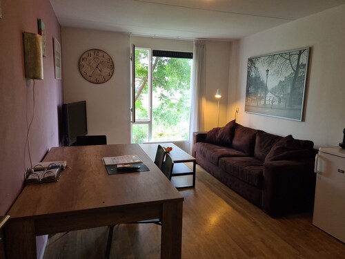 Clean bed & breakfast with roofterrace in Amsterdam!