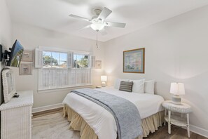 3 bedrooms, free WiFi, bed sheets