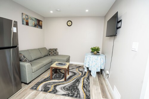 Cozy Basement Suite in Regina