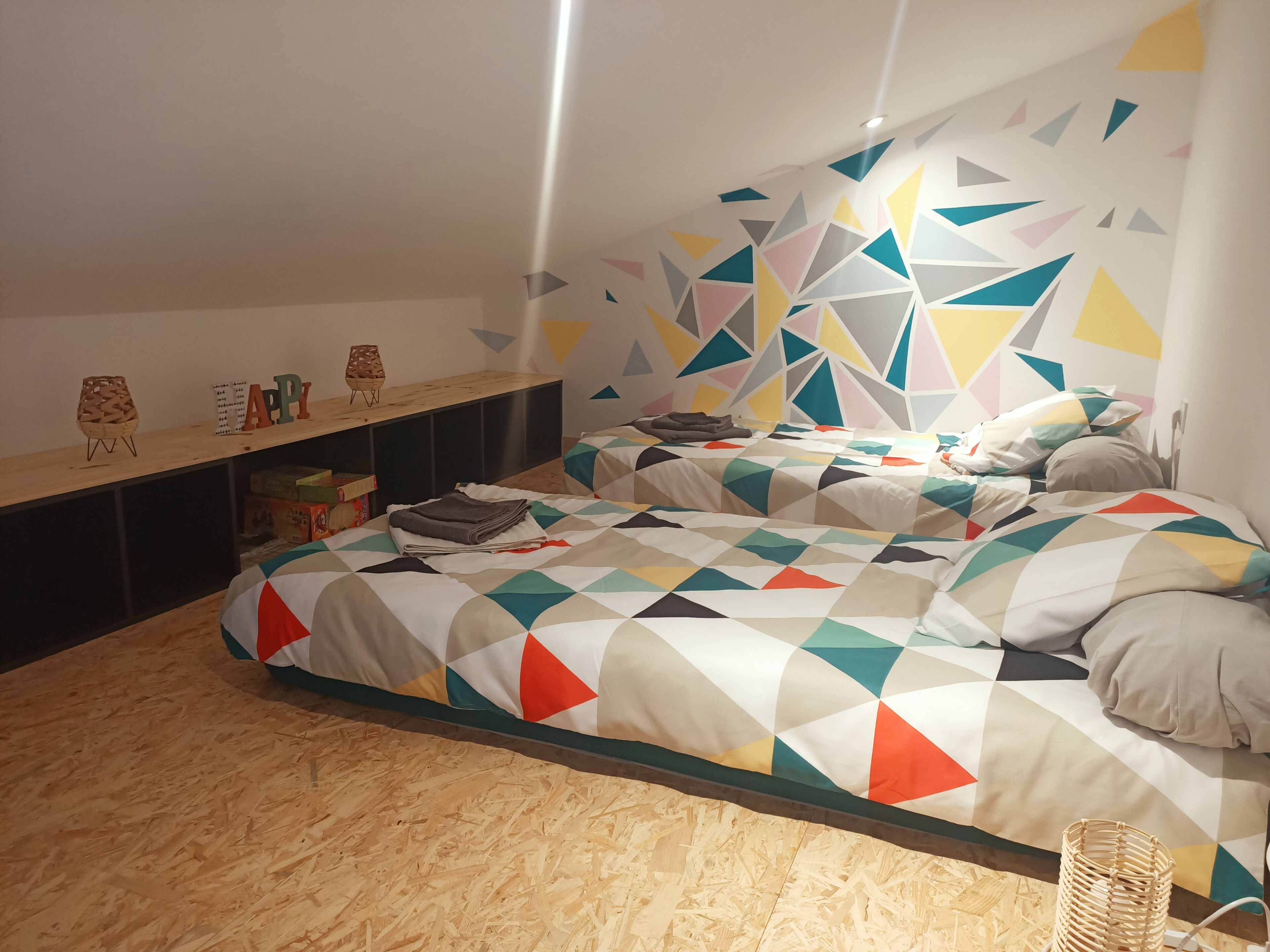 2 makuuhuonetta, Wi-Fi, vuodevaatteet