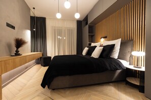 Blackout drapes, iron/ironing board, free WiFi - Royalton Suites (Cluj-Napoca)