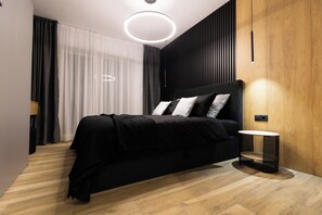 Departamento, 1 habitación, balcón | Cortinas blackout, tabla de planchar con plancha y wifi gratis 