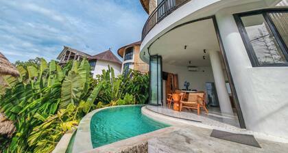 Hillstone Luxury Village