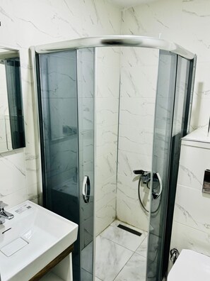 Hair dryer, bathrobes, slippers, towels - Dara Otel Midyat (Midyat)