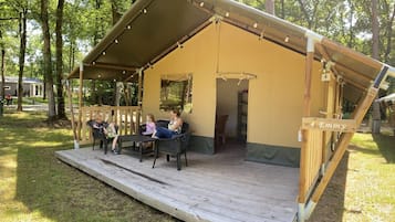 House | Terrace/patio