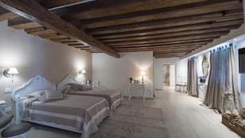 Tabla de planchar con plancha