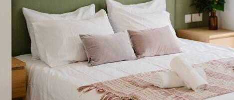 1 室のベッドルーム、デスク、アイロン / アイロン台、WiFi