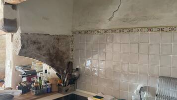 Kühlschrank, Ofen, Herdplatte, Geschirrspüler