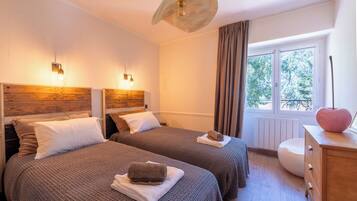 2 chambres, fer et planche Ă repasser, lit parapluie, Wi-Fi gratuit