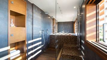 Vila | 5 quartos, escrivaninha, quartos à prova de som