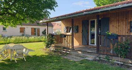 Quiet country cottage near the Voie Bleue