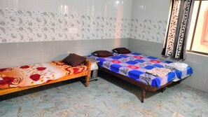 1 bedroom, WiFi - Mahadev Homestay Dwarka (Dwarka)