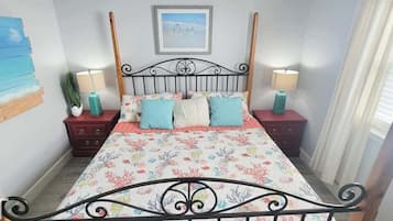 2 bedrooms, individually decorated, individually furnished