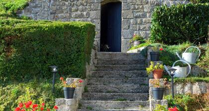 Country cottage La Belle du Clocher - All inclusive