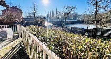 Riverside Cabin Surrounded by Nature for Two
