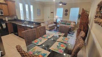 Condo, Multiple Beds, Kitchen (Island Time #4) | Interior