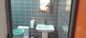 Towels, toilet paper - Ekoara Apartment A2 1bed 1 wash (Apowa)